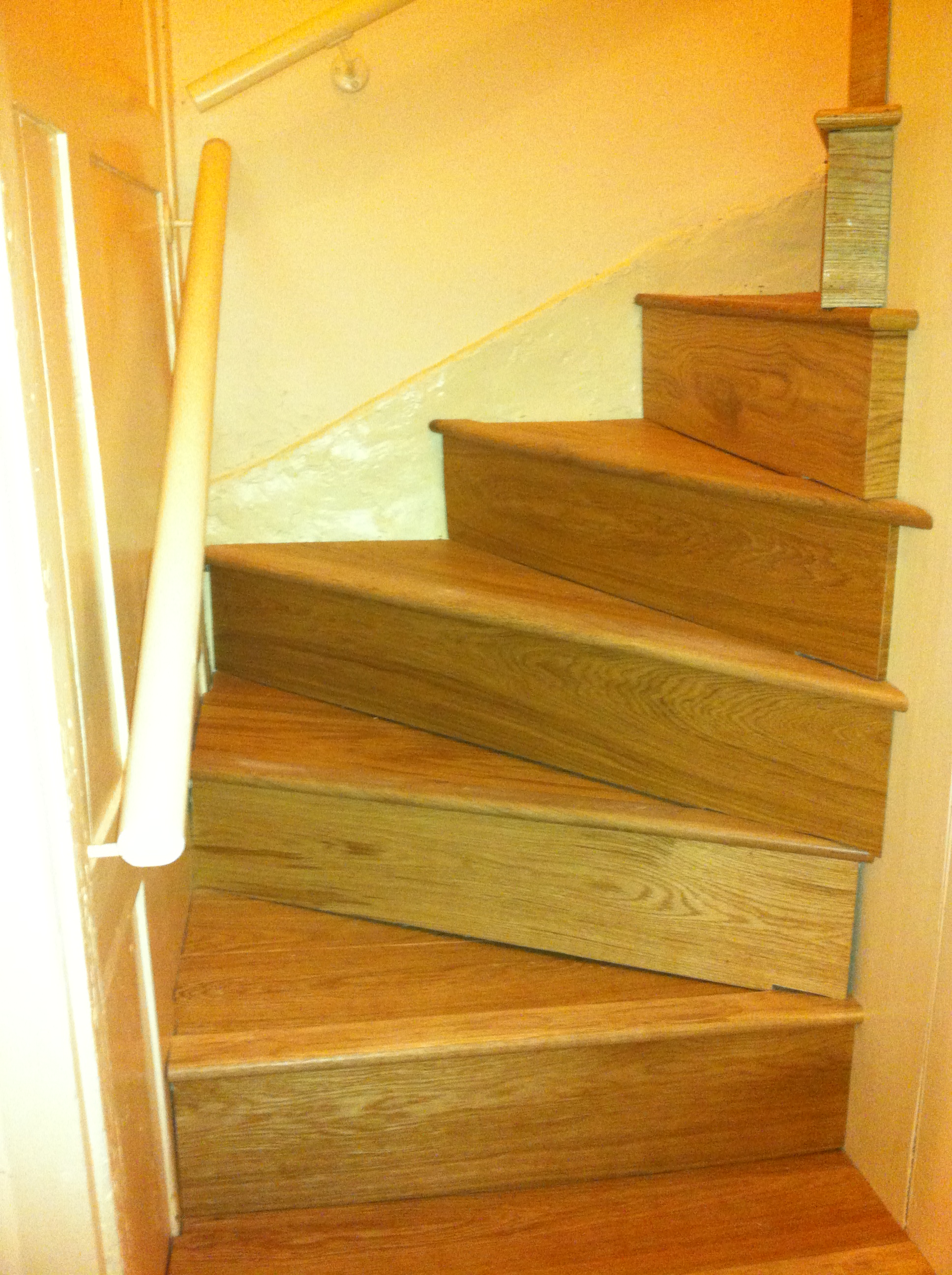 Oak clad staircase upper heyford village oxfordshire JJP flooring Bicester